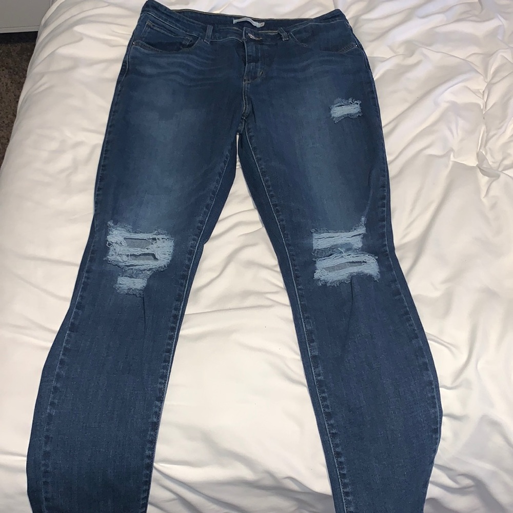 Levi’s Dark Wash 721 High Rise Skinny Jeans
